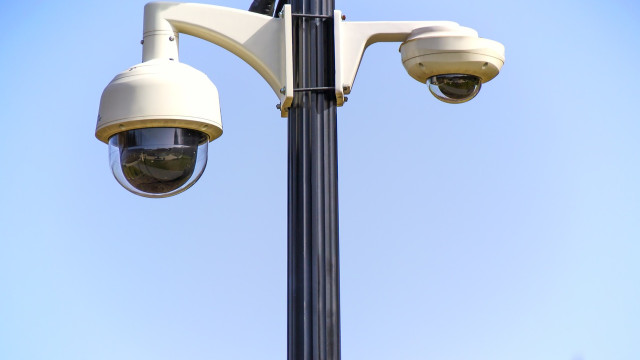 obzor-luchshih-kamer-videonablyudeniya-dlya-ulicy-reyting-2025